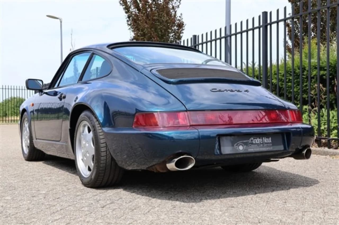 1990 Porsche 964 Carrera 4 Coupé - Thumbnail 6