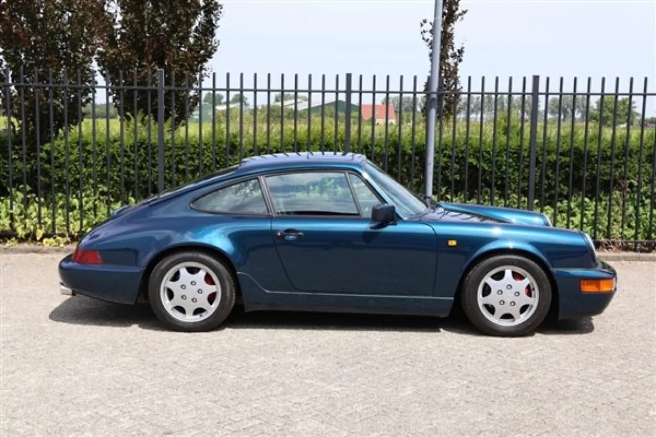1990 Porsche 964 Carrera 4 Coupé - Thumbnail 8