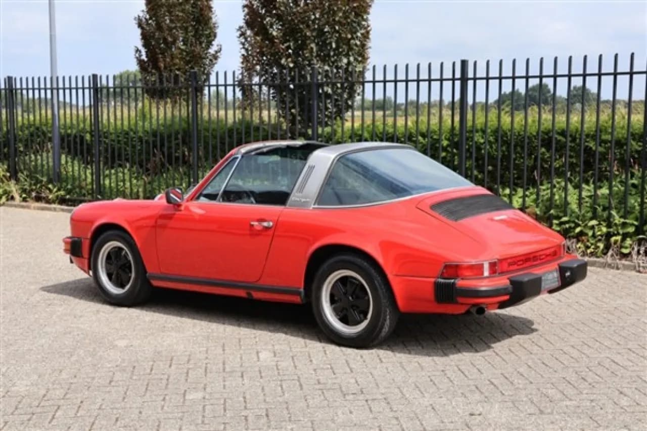 1977 Porsche 911S Targa - Thumbnail 6