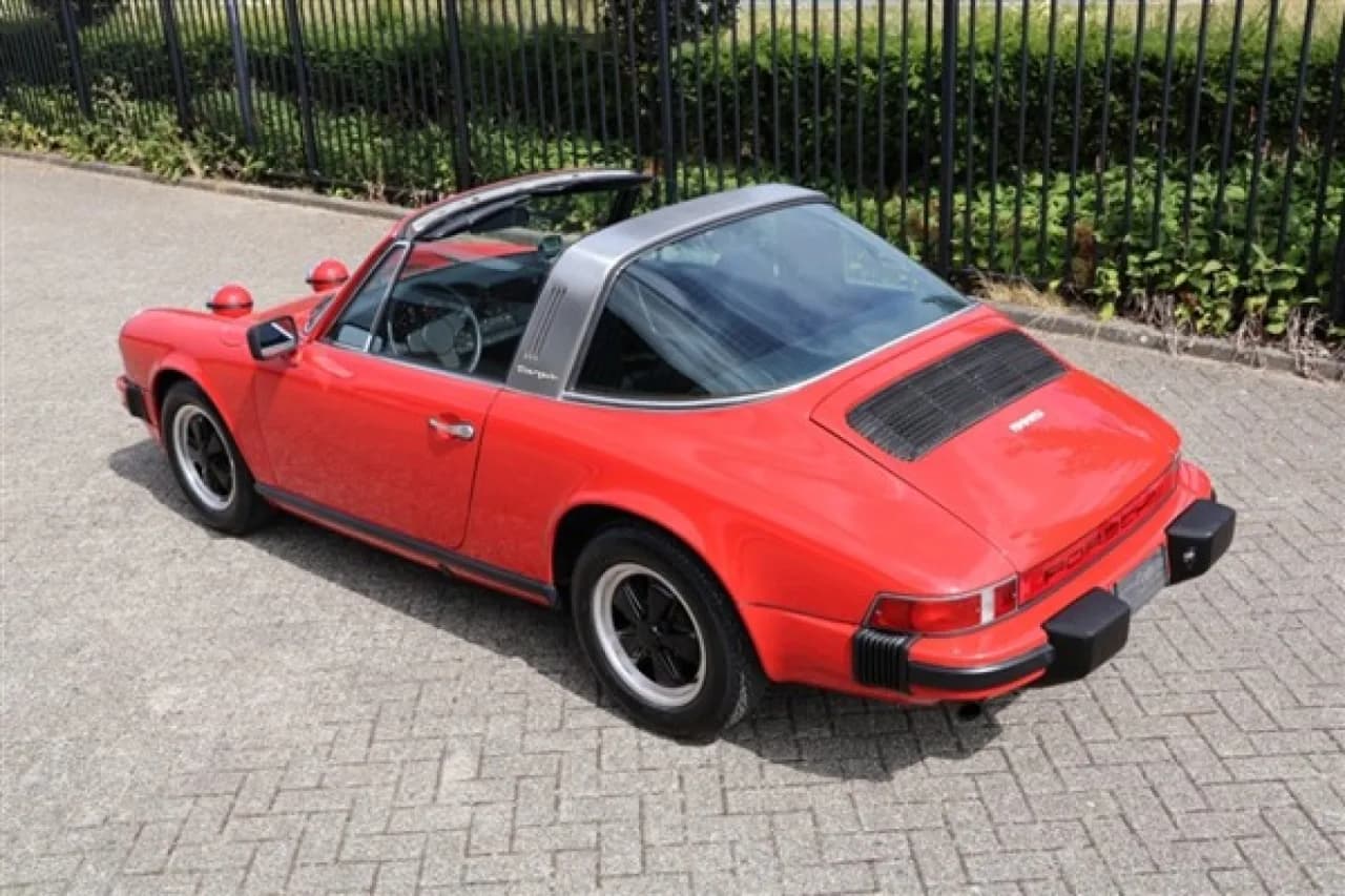 1977 Porsche 911S Targa - Thumbnail 7