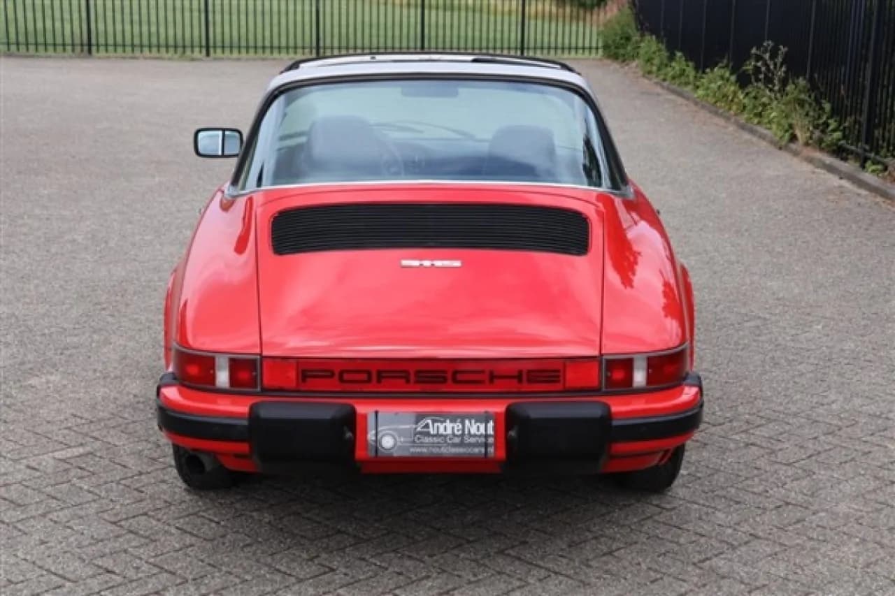 1977 Porsche 911S Targa - Thumbnail 8