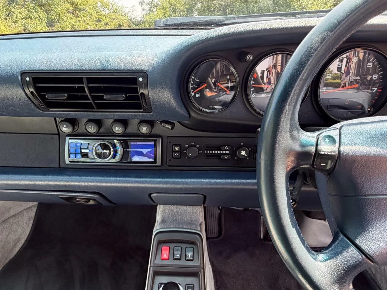 1997 Porsche 3.6 993 Targa 2dr Petrol Automatic (285 bhp) - Thumbnail 8