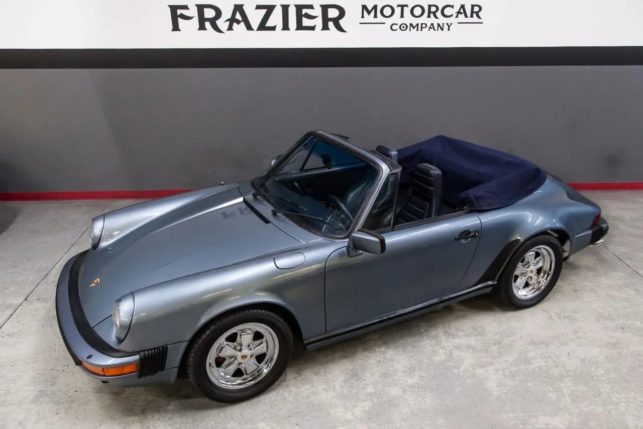 1984 Porsche 911 Carrera Cabriolet - Thumbnail 2
