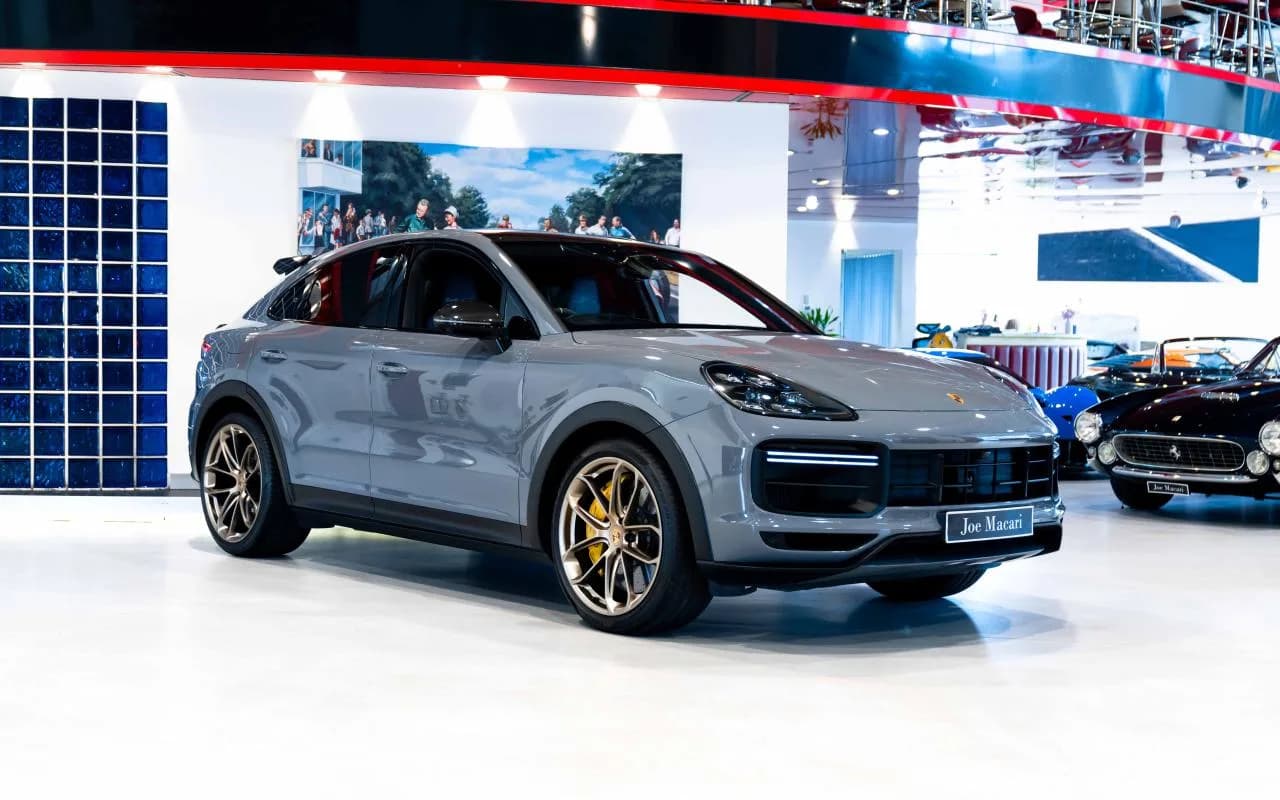 2022 Porsche Cayenne - Thumbnail 5