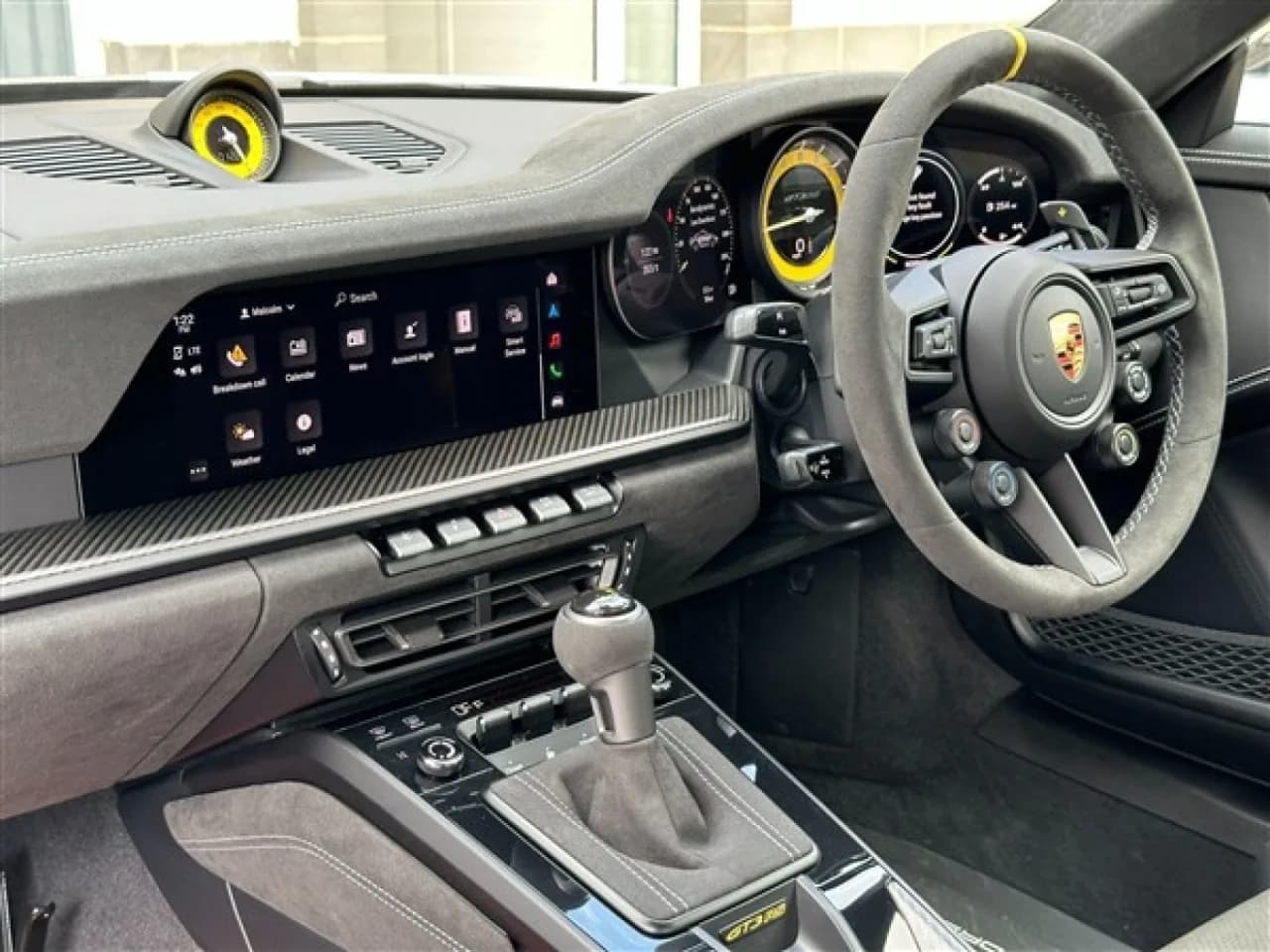 2024 Porsche 911 - Thumbnail 7
