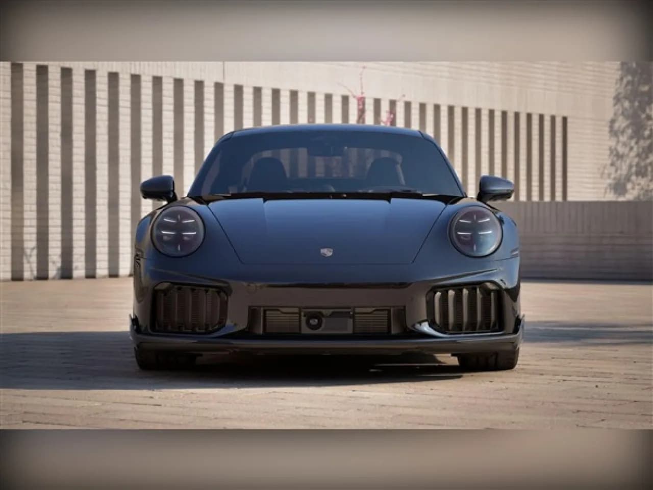 2026 Porsche 911 - Thumbnail 2