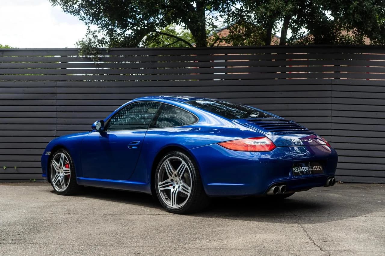 2010 Porsche 911 (997.2) CARRERA S - Thumbnail 5
