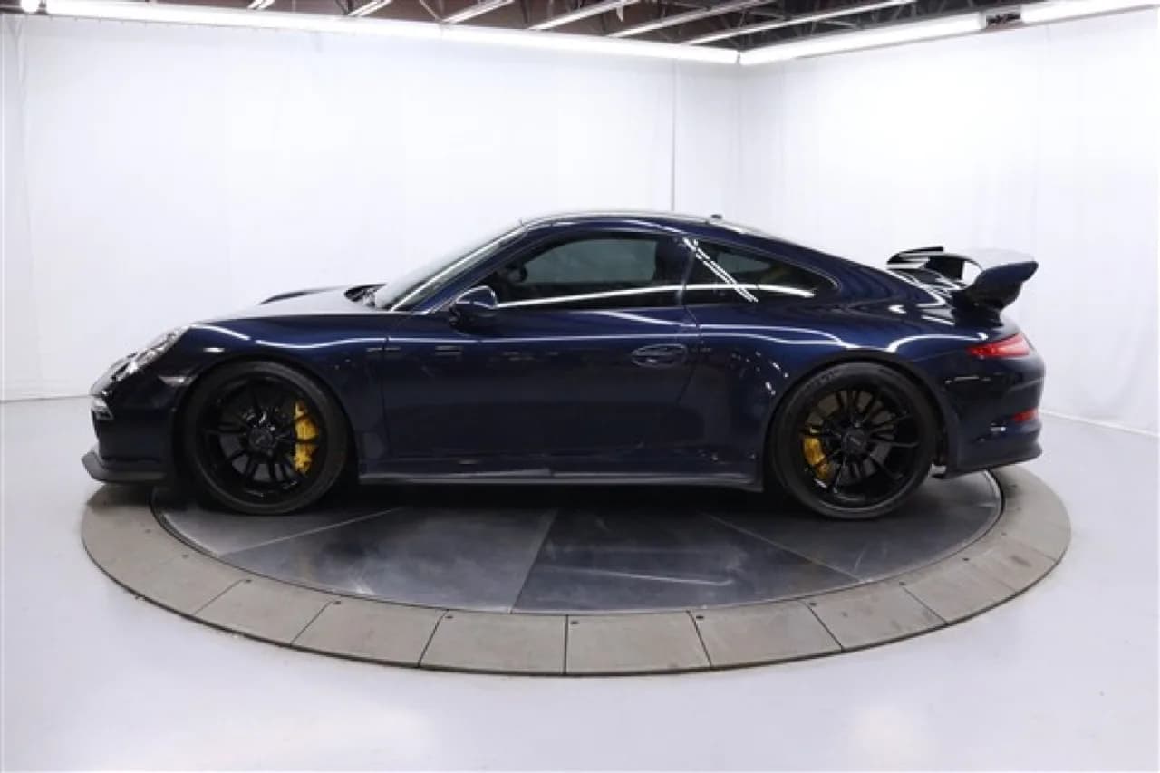2015 Porsche 911 GT3 - Thumbnail 4