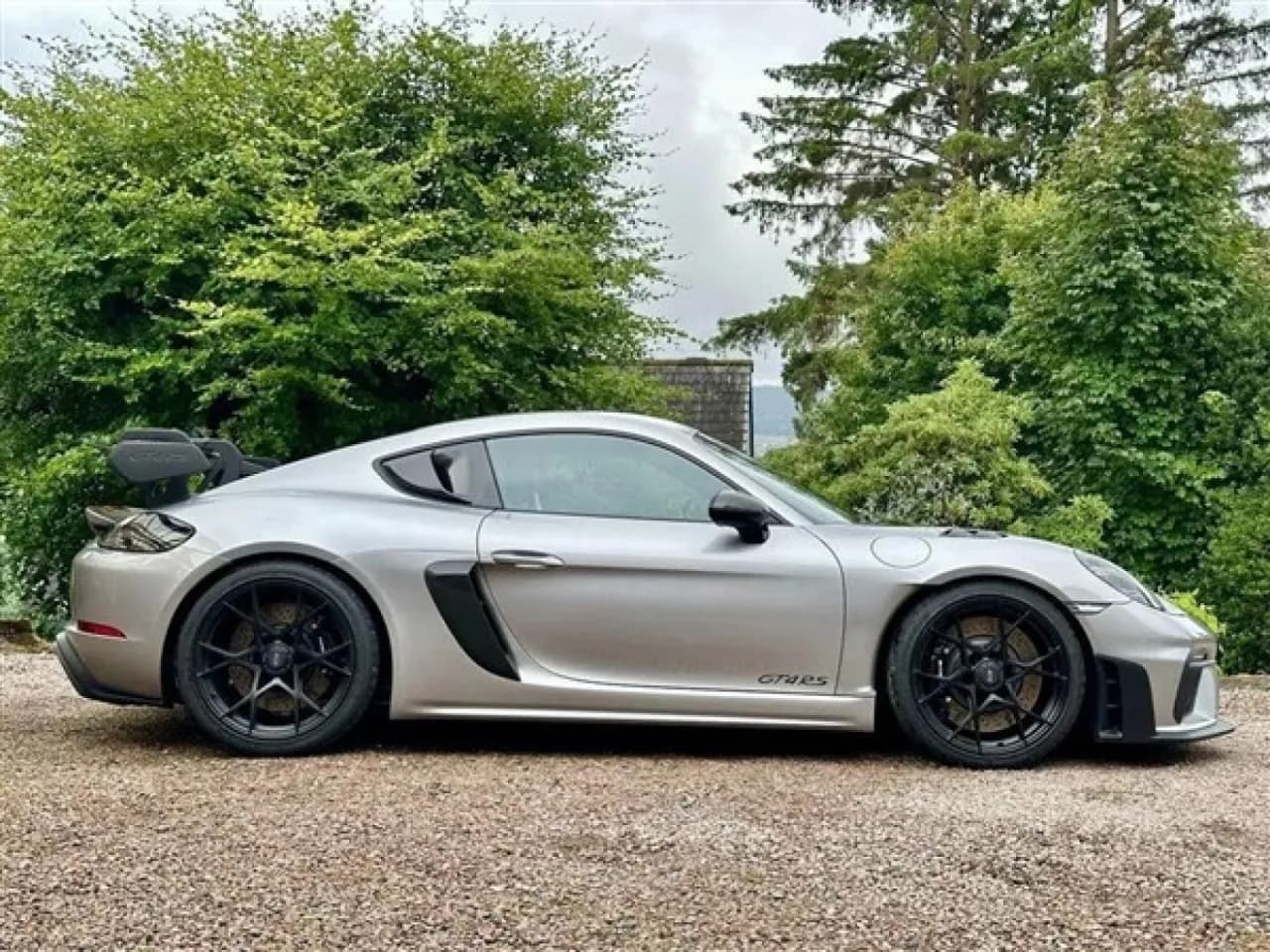 2023 Porsche 718 Cayman GT4 - Thumbnail 3