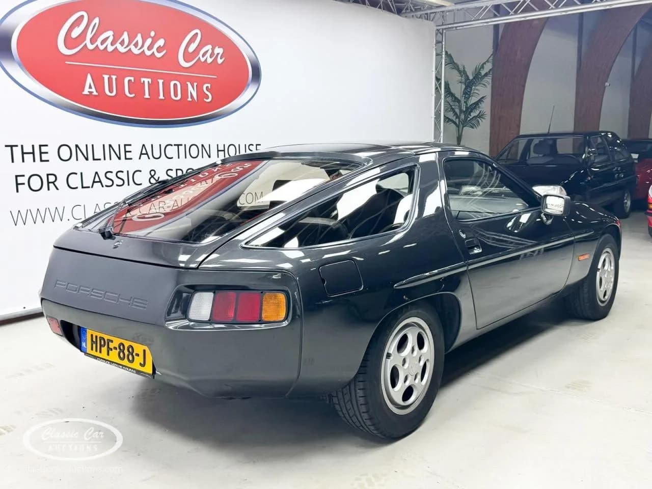 1980 Porsche 928 - Thumbnail 6