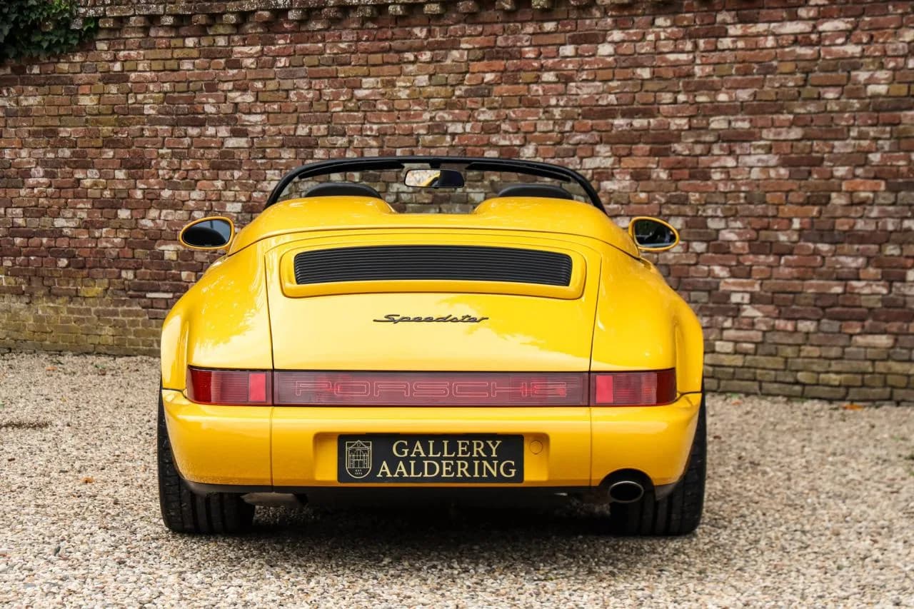 1993 Porsche 964 Speedster Small Body &ldquo;49.000 kms - Speedgelb&rdquo; - Thumbnail 6