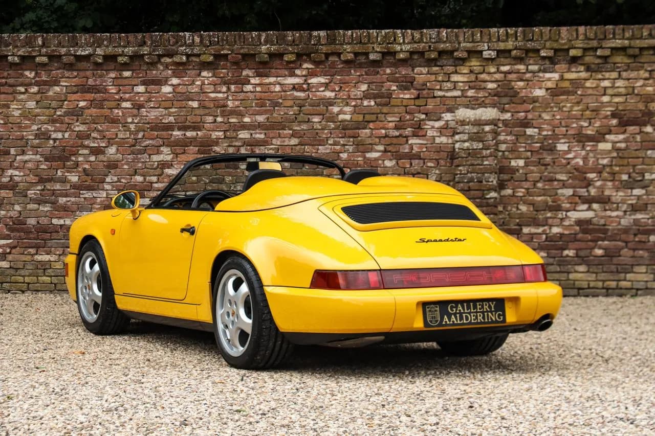 1993 Porsche 964 Speedster Small Body &ldquo;49.000 kms - Speedgelb&rdquo; - Thumbnail 2