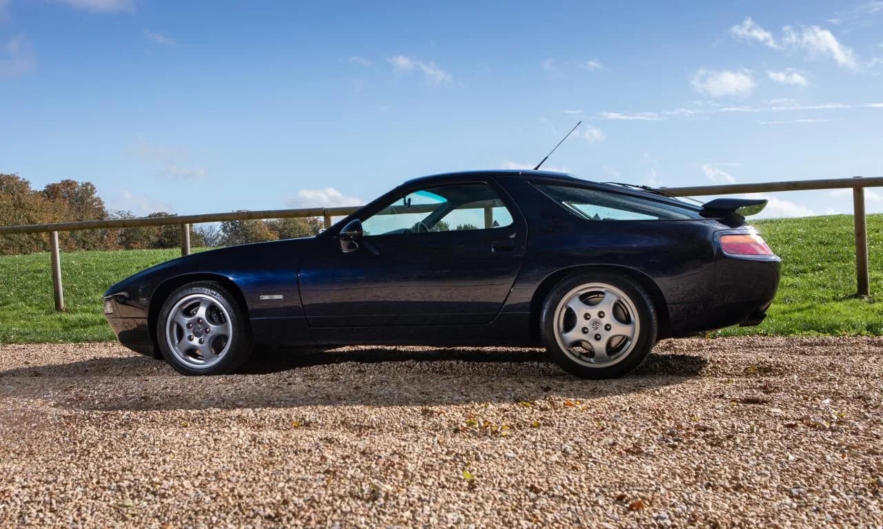 1994 Porsche 928 GTS Manual *WITHDRAWN* - Thumbnail 2