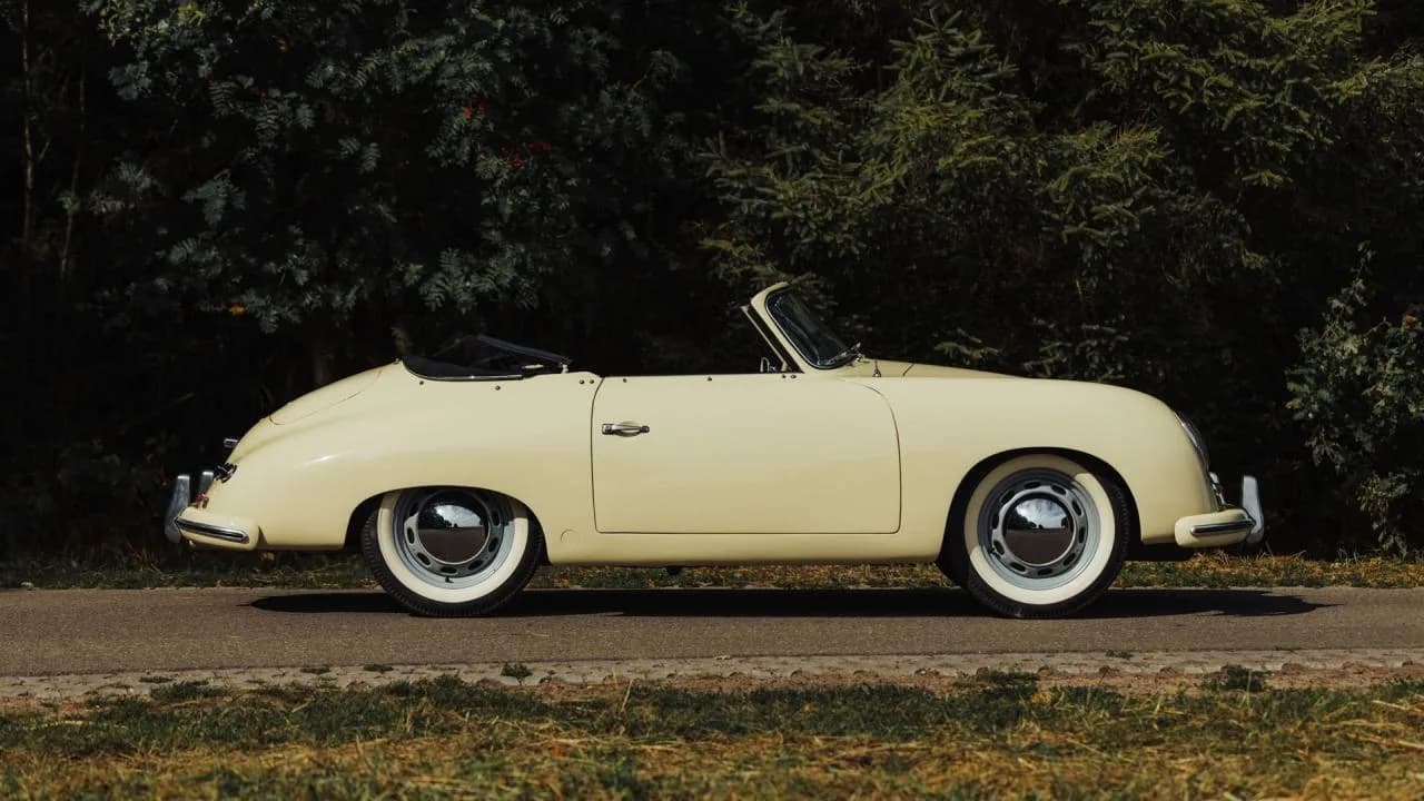 1953 Porsche 356 Pre-A &ldquo;Knickscheibe&rdquo; 1500 Cabriolet - Thumbnail 3