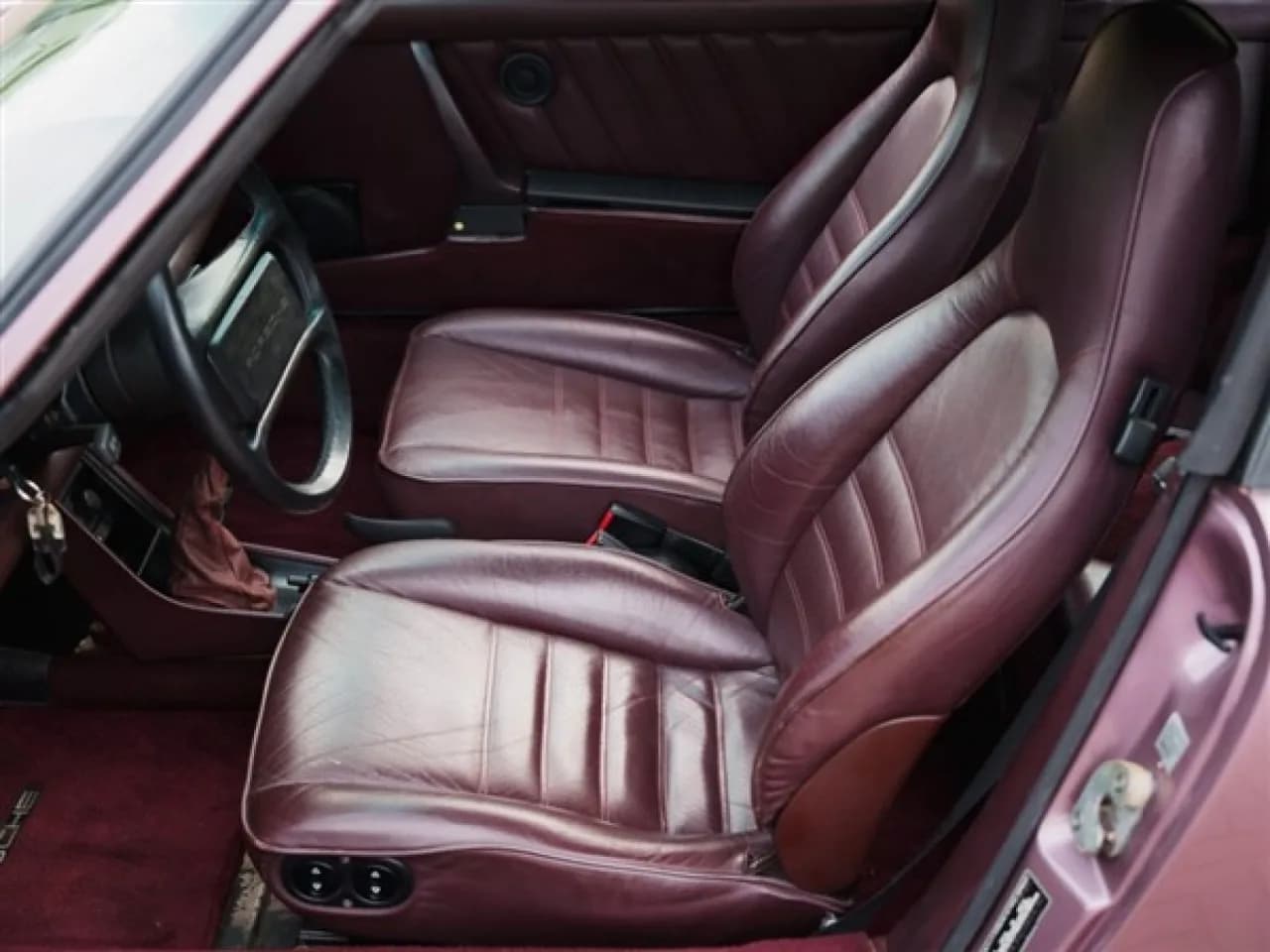 1986 Porsche 911 3.2 Carrera Targa - Thumbnail 5