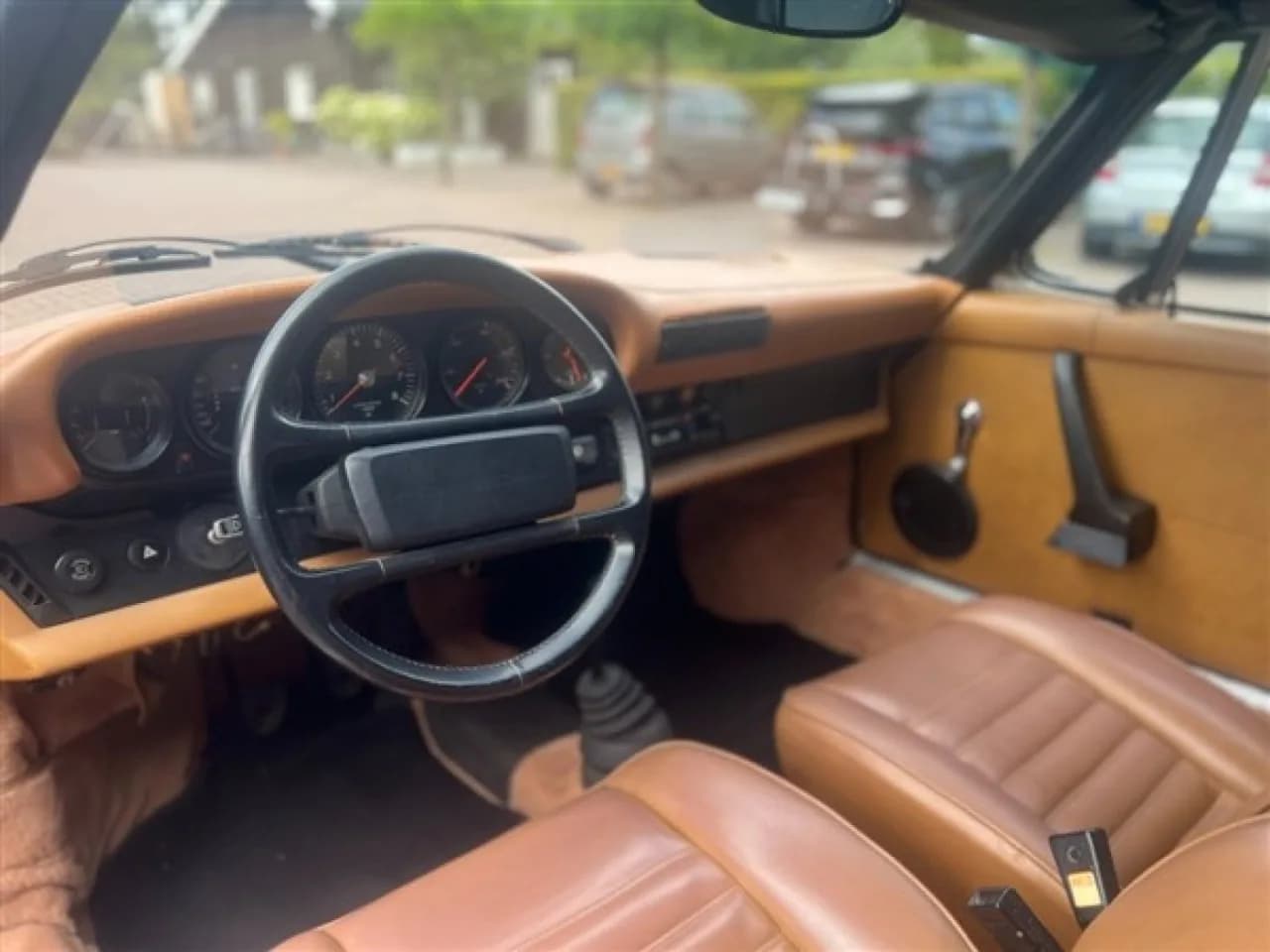 1975 Porsche 911 S Targa - Thumbnail 5