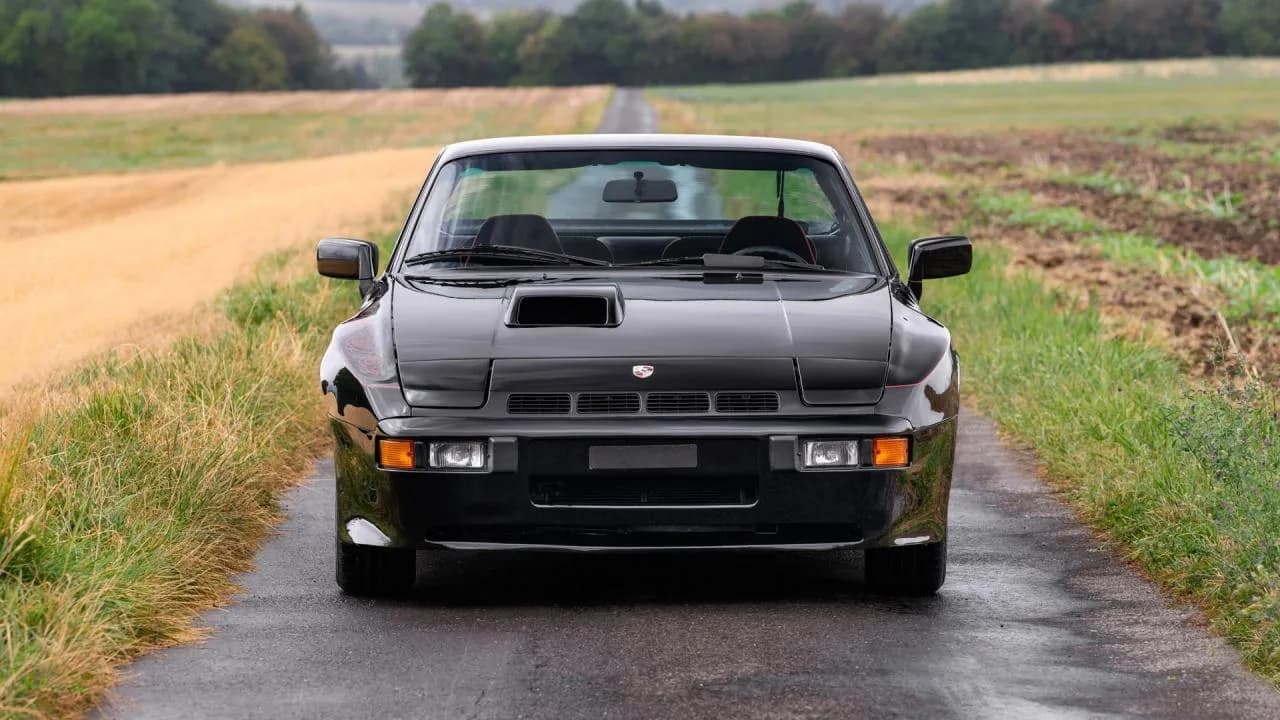 1981 Porsche 924 Carrera GT - Thumbnail 6