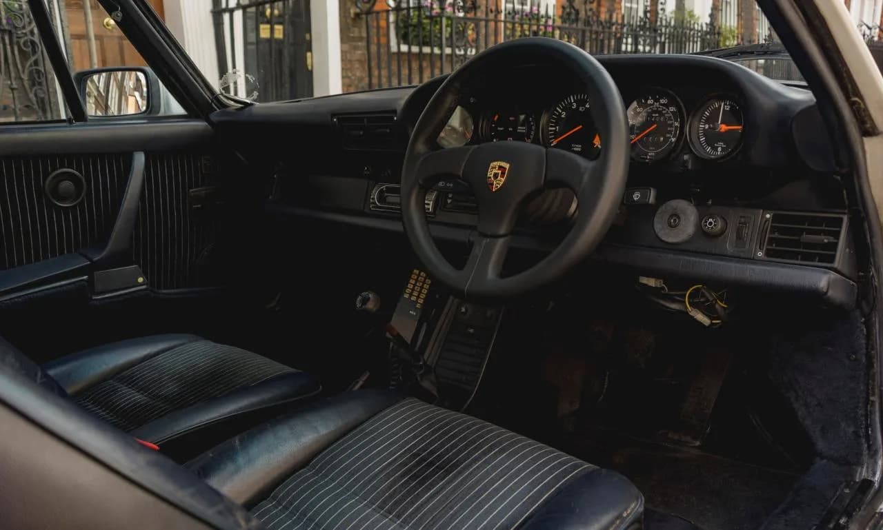 1988 Porsche 911 3.2 Carrera Sport - Thumbnail 5