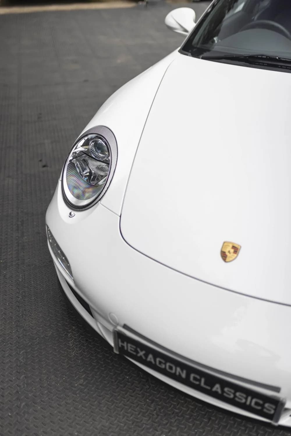 2011 Porsche 911 (997.2) CARRERA GTS PDK COUPE - Thumbnail 5