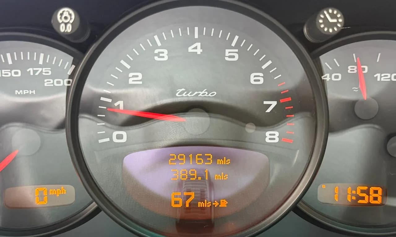 2001 Porsche 911/996 Turbo (Manual) - Thumbnail 4