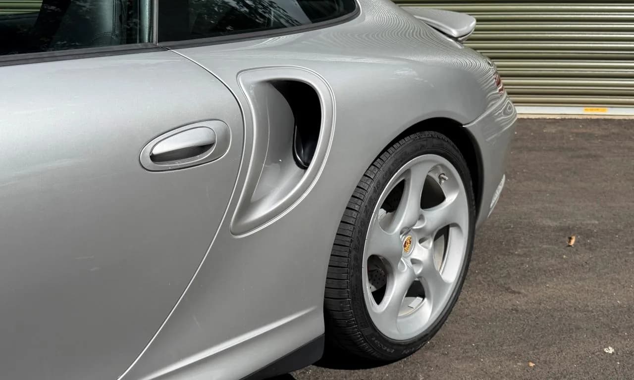 2001 Porsche 911/996 Turbo (Manual) - Thumbnail 6