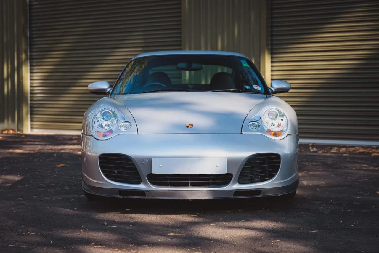 2001 Porsche 911/996 Turbo (Manual) - Thumbnail 8