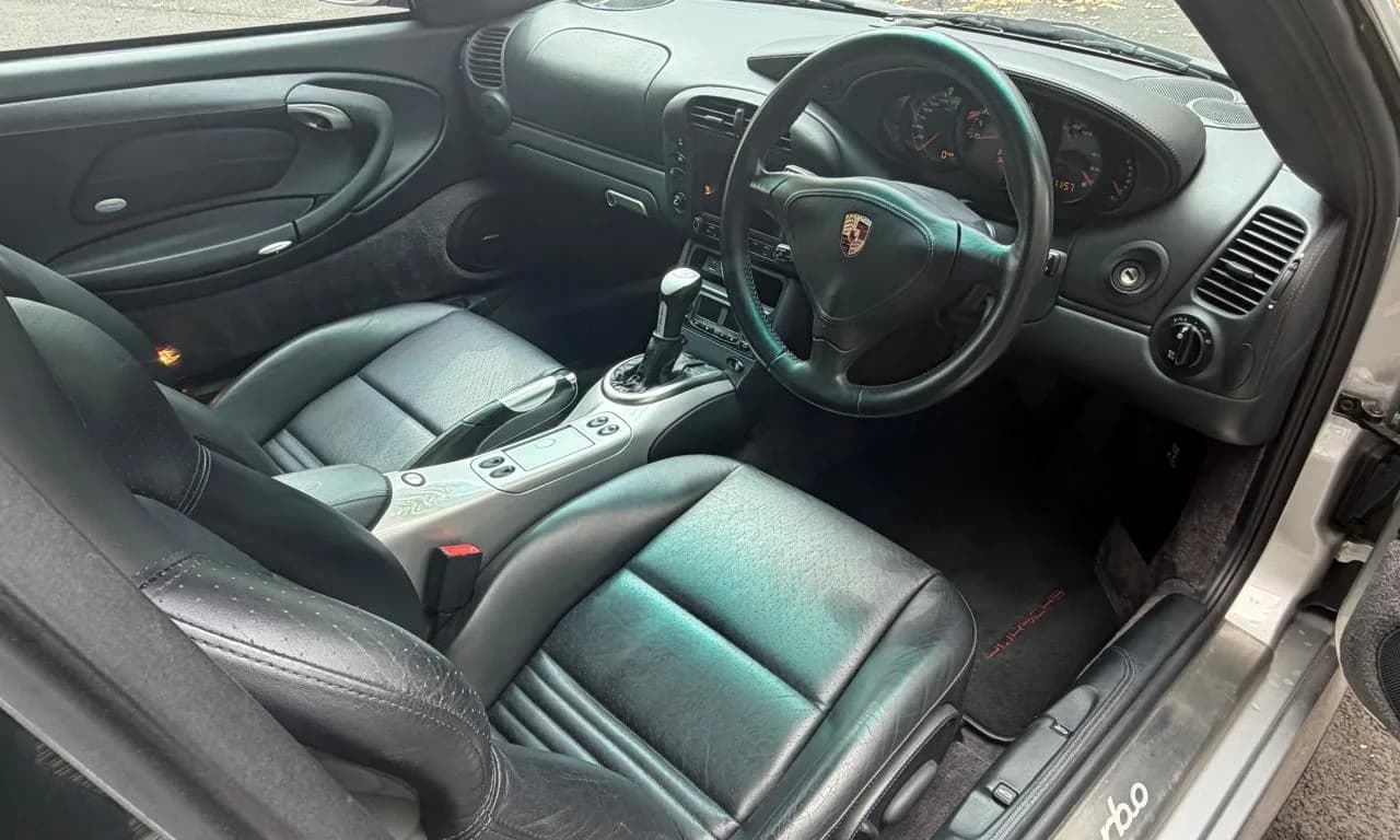 2001 Porsche 911/996 Turbo (Manual) - Thumbnail 2