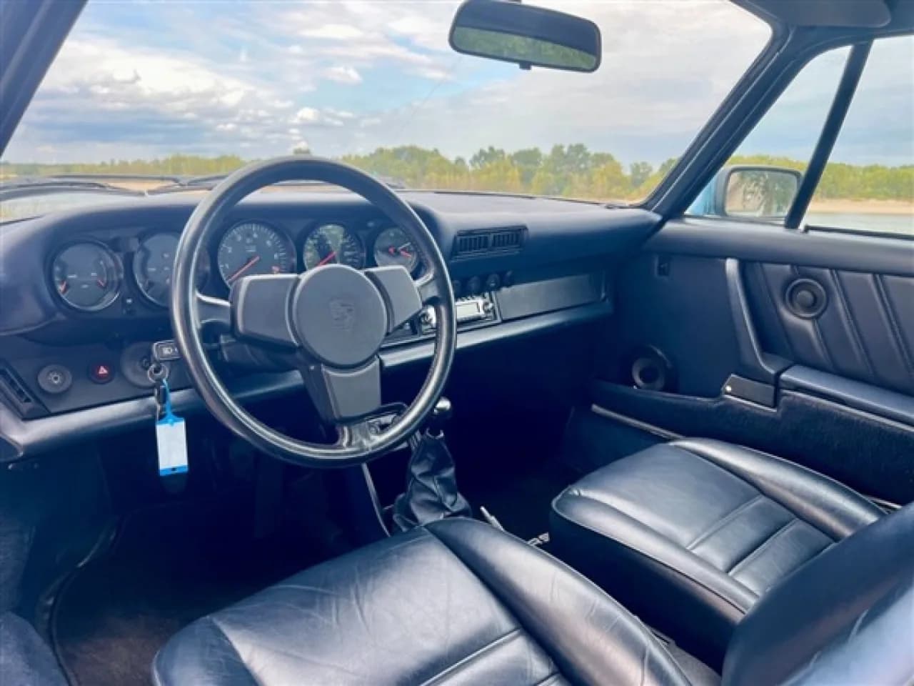 1985 Porsche 911 (930) TURBO - Thumbnail 8
