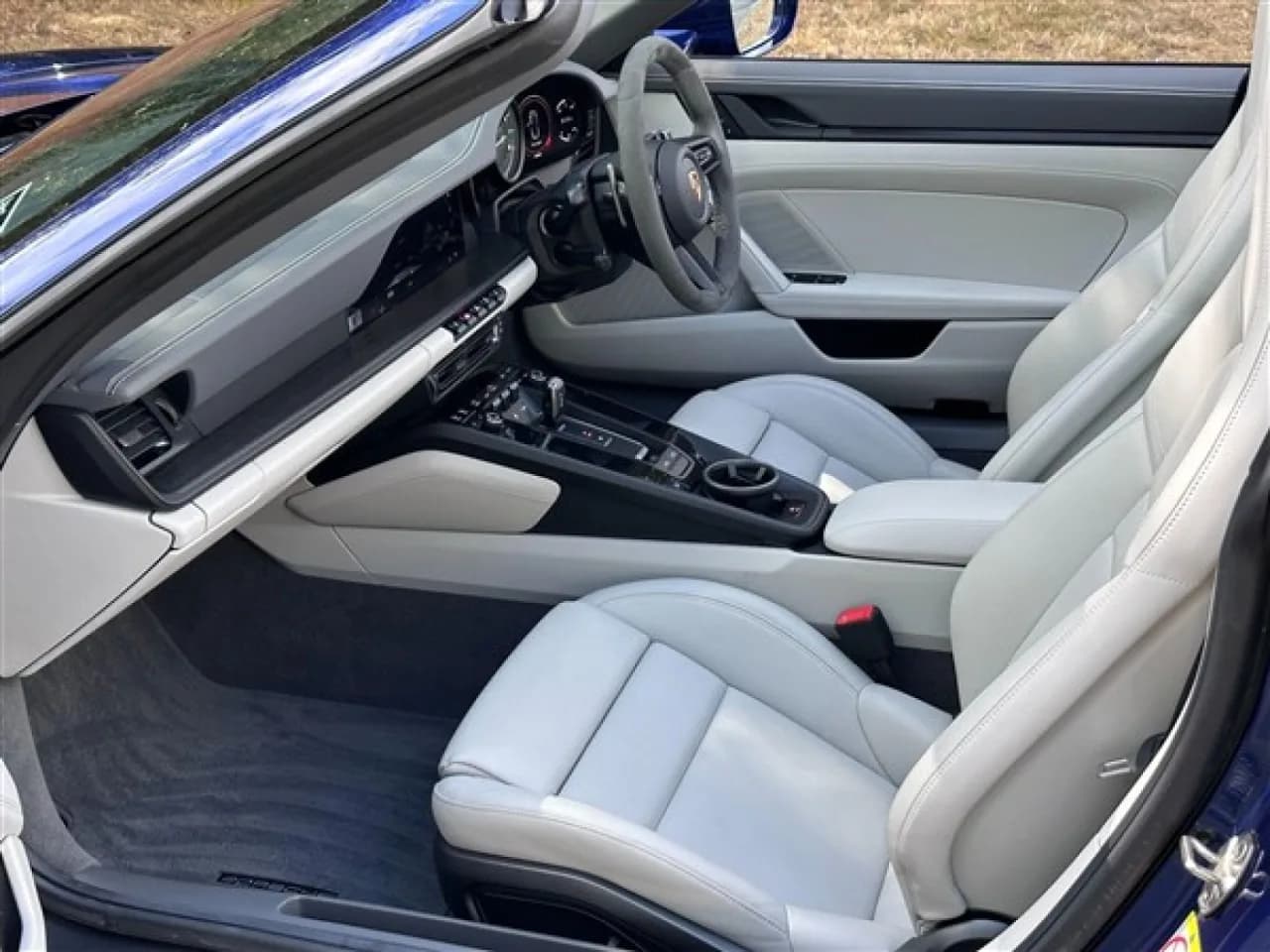 2023 Porsche 911 (992) - Thumbnail 7
